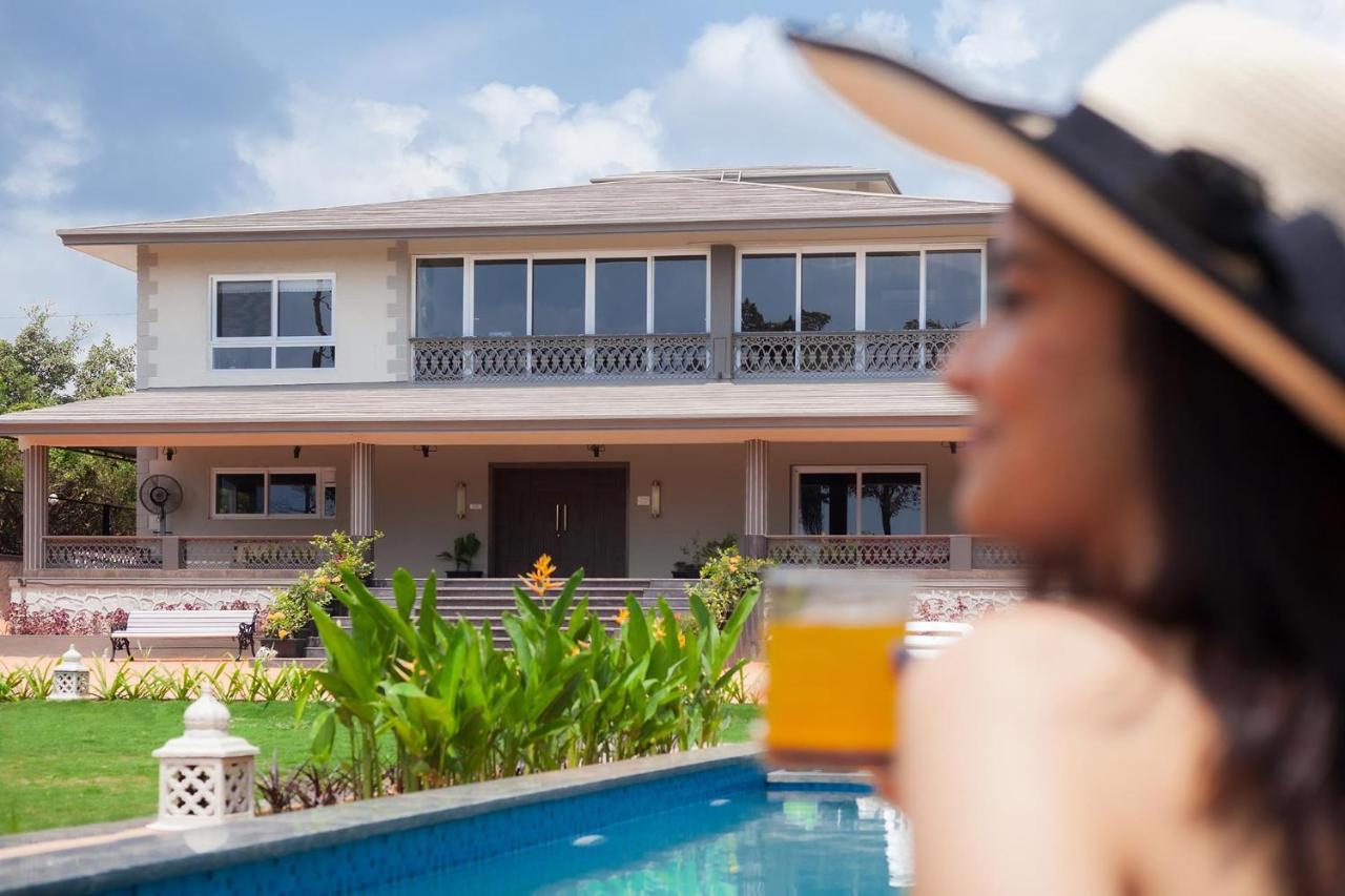 Stayvista'S The Cincin With Elegant Rooms, Snooker Table, Pool, Scenic View, And Jacuzzi Lonavala Exterior foto